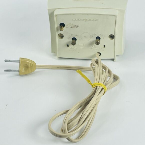 Vintage General Electric GE Alarm Analog Clock Made in USA 7317 K NO LIGHT - Picture 9 of 11